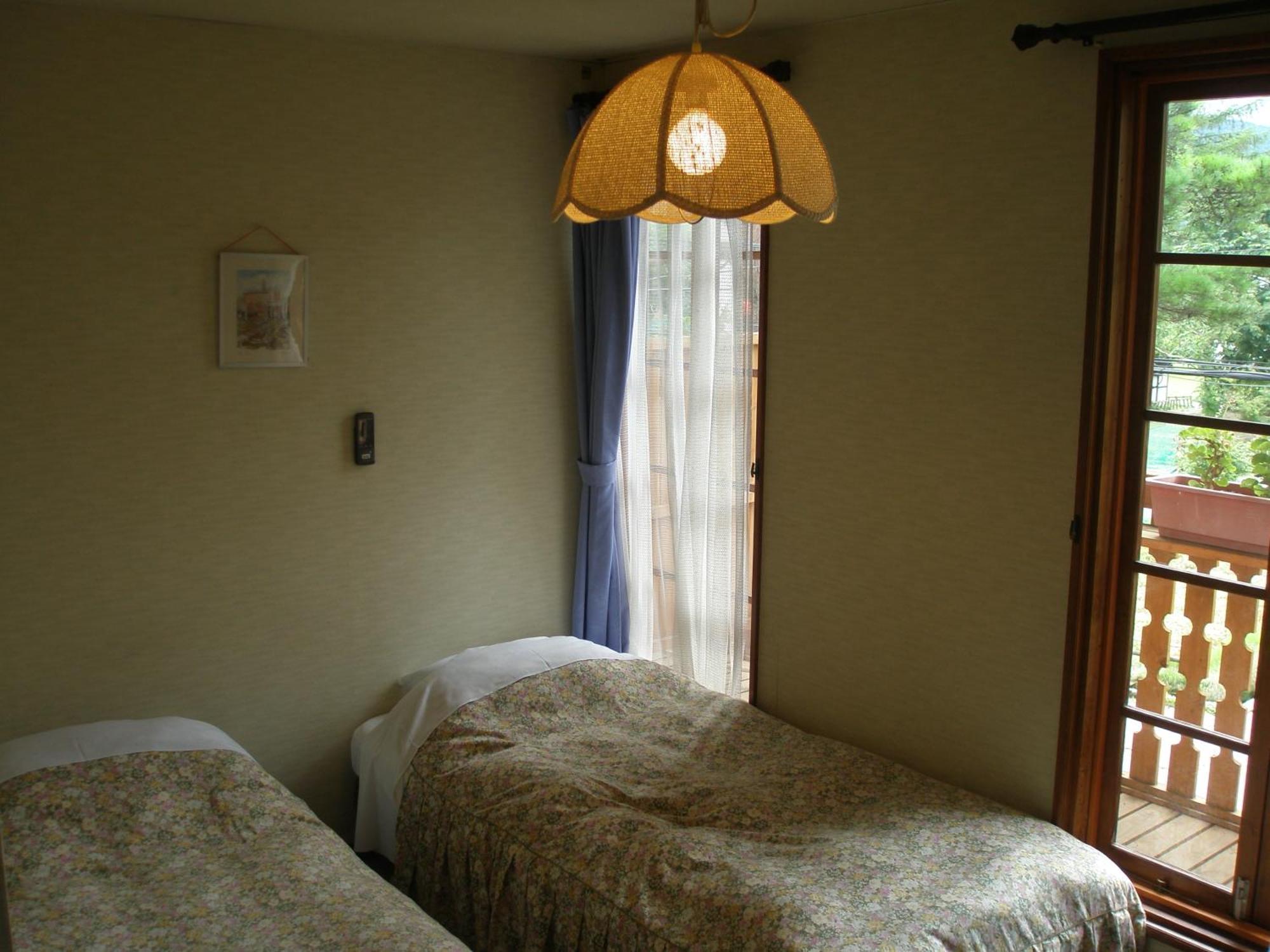 Alpine Wind Bed & Breakfast Хакуба Екстериор снимка