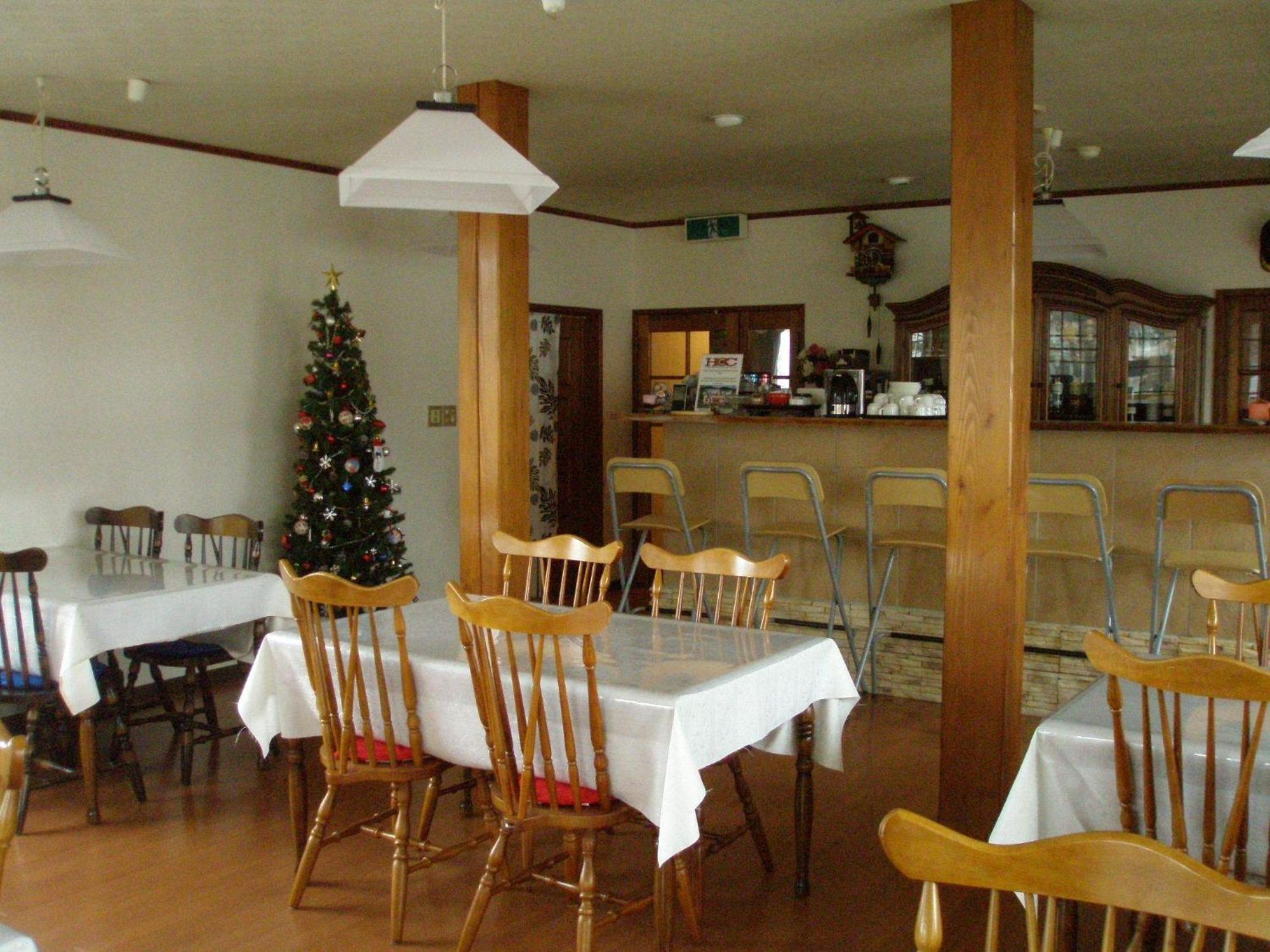 Alpine Wind Bed & Breakfast Хакуба Екстериор снимка