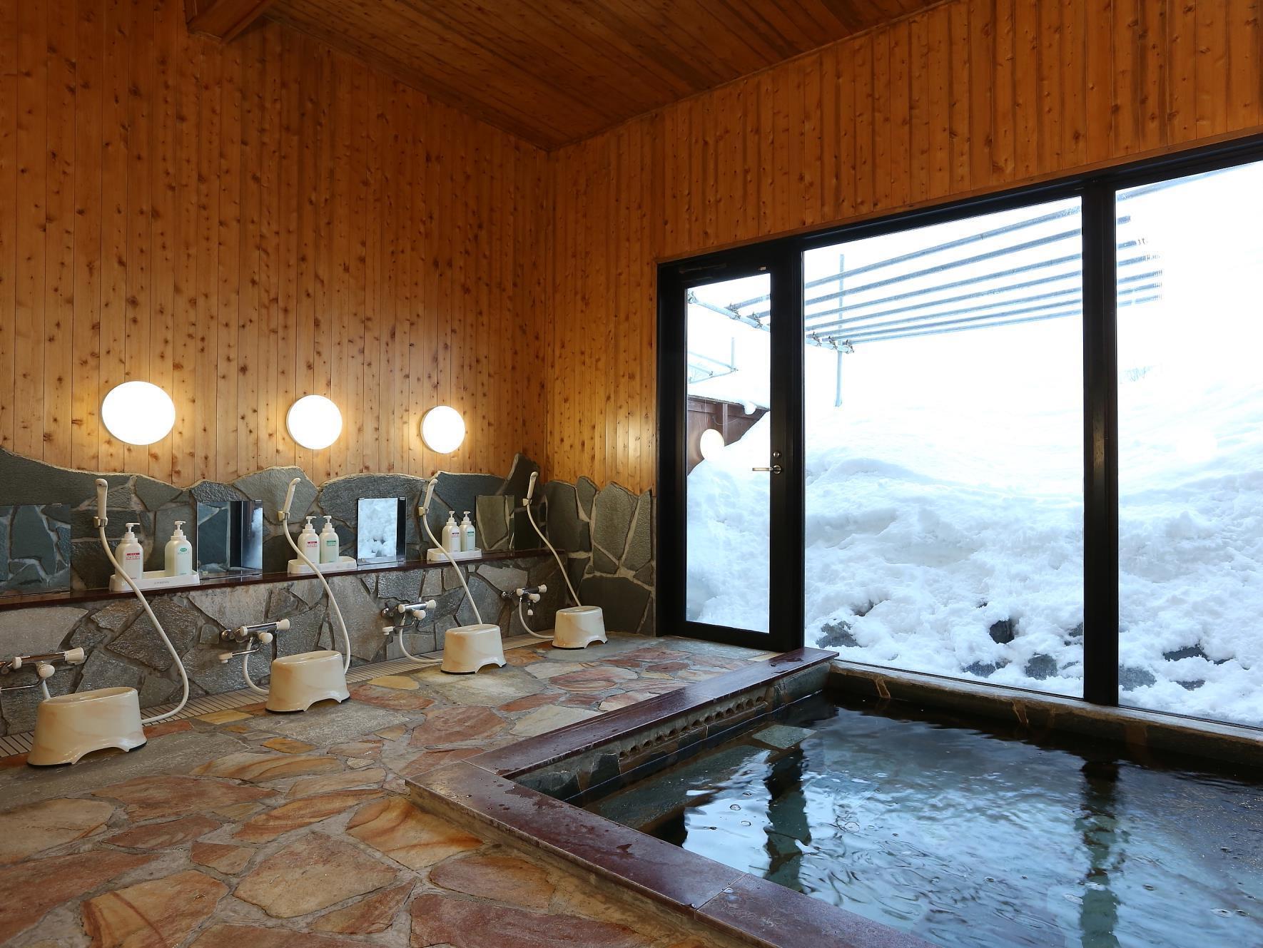 Alpine Wind Bed & Breakfast Хакуба Екстериор снимка